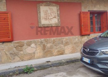 Edificio all\'aperto - Appartamento Via Tenente Salv. Li Moli
 
44, Mirabella Imbaccari - foto 1