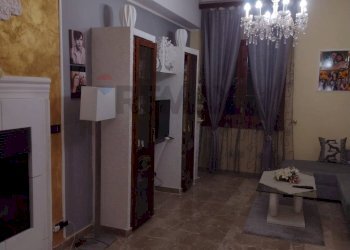 Soggiorno - Appartamento Via Tenente Salv. Li Moli
 
44, Mirabella Imbaccari - foto 6