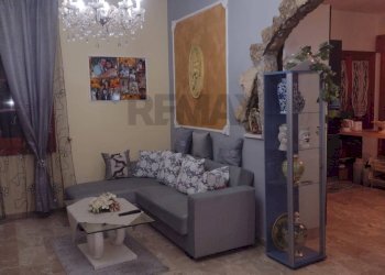 Soggiorno - Appartamento Via Tenente Salv. Li Moli
 
44, Mirabella Imbaccari - foto 8