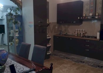 Sala da pranzo - Appartamento Via Tenente Salv. Li Moli
 
44, Mirabella Imbaccari - foto 25