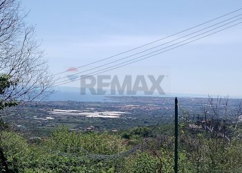 Vista delle montagne - Bilocale Via bellini
 
71/B, Piedimonte Etneo - foto 3