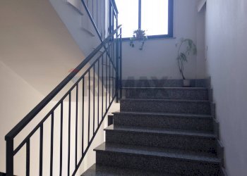 Scale - Bilocale Via bellini
 
71/B, Piedimonte Etneo - foto 12