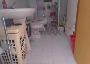 Bagno - Bilocale Via bellini
 
71/B, Piedimonte Etneo - foto 20