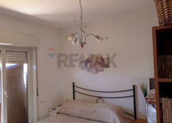 Camera / camera da letto - Bilocale Via bellini
 
71/B, Piedimonte Etneo - foto 23