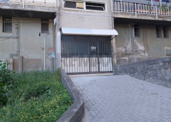 Edificio all\'aperto - Trilocale Via zia lisa
 
117, Catania - foto 4