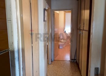 Hall / corridoio - Trilocale Via zia lisa
 
117, Catania - foto 26