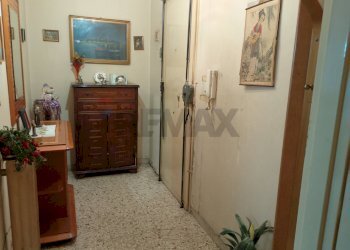 Hall / corridoio - Trilocale Via zia lisa
 
117, Catania - foto 40