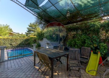 Terrazza - Villa Tropea
 
13-9, Aci Sant'Antonio - foto 12