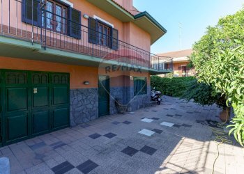 Casa all\'aperto - Villa Tropea
 
13-9, Aci Sant'Antonio - foto 21