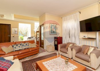 Soggiorno - Villa Tropea
 
13-9, Aci Sant'Antonio - foto 29