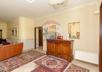 Soggiorno - Villa Tropea
 
13-9, Aci Sant'Antonio - foto 31