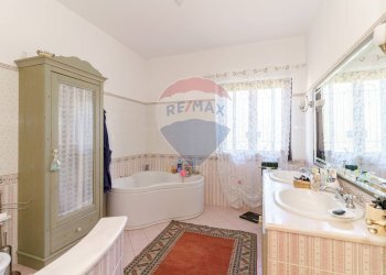 Bagno - Villa Tropea
 
13-9, Aci Sant'Antonio - foto 36