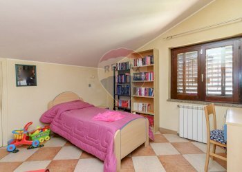 Camera / camera da letto - Villa Tropea
 
13-9, Aci Sant'Antonio - foto 47