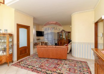 Soggiorno - Villa Tropea
 
13-9, Aci Sant'Antonio - foto 48