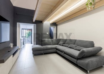 Soggiorno - Trilocale via Sella
 
26, Catania - foto 5