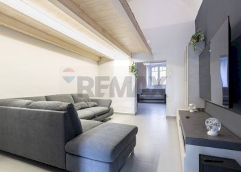 Soggiorno - Trilocale via Sella
 
26, Catania - foto 6