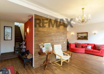 Soggiorno - Appartamento Via Giacomo Leopardi
 
22, Gravina di Catania - foto 10