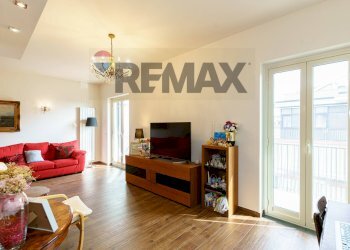 Soggiorno - Appartamento Via Giacomo Leopardi
 
22, Gravina di Catania - foto 11