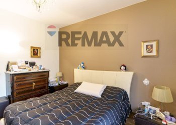 Camera / camera da letto - Appartamento Via Giacomo Leopardi
 
22, Gravina di Catania - foto 26