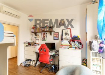 Camera / camera da letto - Appartamento Via Giacomo Leopardi
 
22, Gravina di Catania - foto 30