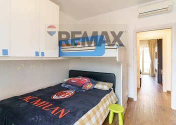 Camera / camera da letto - Appartamento Via Giacomo Leopardi
 
22, Gravina di Catania - foto 31