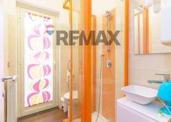 Bagno - Appartamento Via Giacomo Leopardi
 
22, Gravina di Catania - foto 32