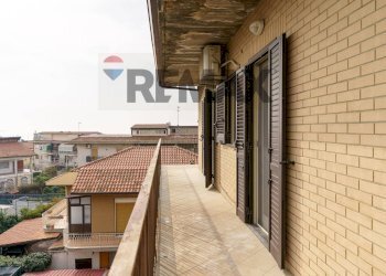 Balcone - Appartamento Via Giacomo Leopardi
 
22, Gravina di Catania - foto 34