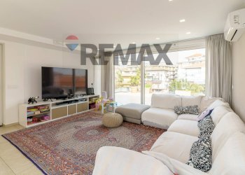 Soggiorno - Appartamento Via Giacomo Leopardi
 
22, Gravina di Catania - foto 48