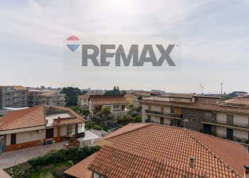 Edificio all\'aperto - Appartamento Via Giacomo Leopardi
 
22, Gravina di Catania - foto 54