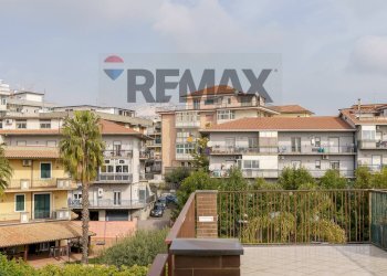 Edificio all\'aperto - Appartamento Via Giacomo Leopardi
 
22, Gravina di Catania - foto 57