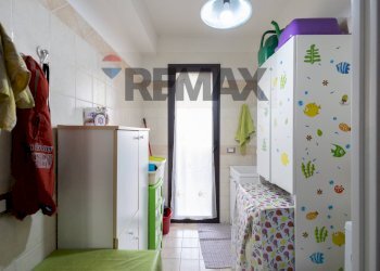 Bagno - Quadrilocale Via stesicoro
 
4, Misterbianco - foto 9