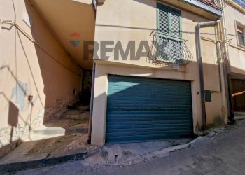 Edificio all\'aperto - Casa indipendente via Croce Valverde
 
49, Enna - foto 4