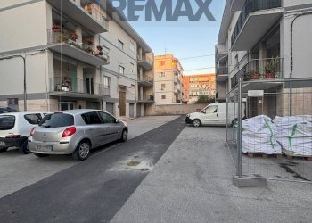 Edificio all\'aperto - Appartamento via nino di franco
 
30, Augusta - foto 7