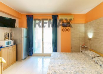 Camera / camera da letto - Monolocale Via Spiaggia
 
117, Mascali - foto 8