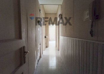 Hall / corridoio - Bilocale Via Bari
 
136, Paterno - foto 9