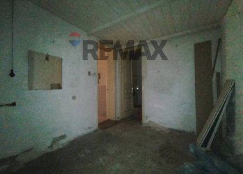 Stanza vuota - Bilocale Via Bari
 
136, Paterno - foto 21