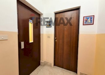 Hall / corridoio - Bilocale VIA CONSOLARE VALERIA
 
36, Giardini-Naxos - foto 13