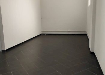 Stanza vuota - Commercial Premises VIA SARDEGNA
 
6, Caltagirone - photo 11