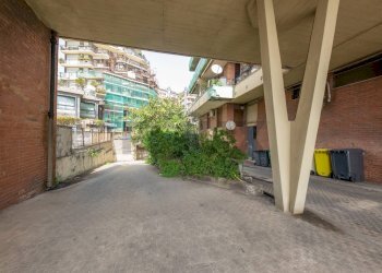 Edificio all\'aperto - Apartment via alcide de gasperi
 
173, Catania - photo 24
