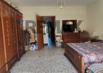 Camera / camera da letto - Quadrilocale VIA GIORGIO ARCOLEO
 
154, Caltagirone - foto 10