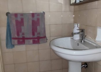 Bagno - Quadrilocale VIA GIORGIO ARCOLEO
 
154, Caltagirone - foto 16