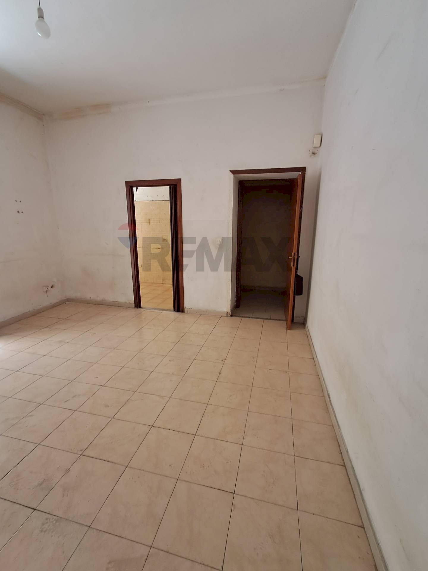 Stanza vuota - Trilocale Via Domenico Tempio
 
30, Catania - foto 2