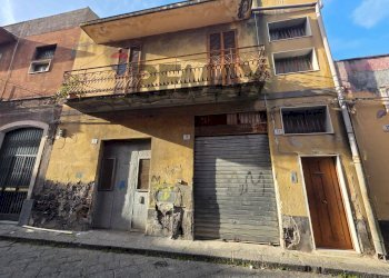 Casa all\'aperto - Independent house Via Vetrano
 
12, Catania - photo 1