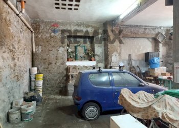 Parcheggio - Independent house Via Vetrano
 
12, Catania - photo 51