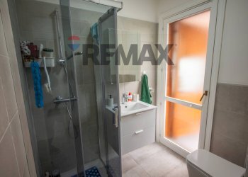 Bagno - Bilocale LIBERTO
 
16, Fiumefreddo di Sicilia - foto 7