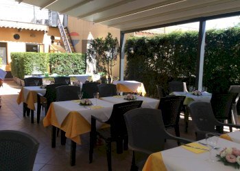 Terrazza - Locale Commerciale Via Santa Maria la Stella
 
9, Aci Sant'Antonio - foto 35