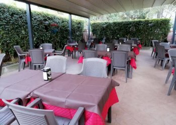 Terrazza - Locale Commerciale Via Santa Maria la Stella
 
9, Aci Sant'Antonio - foto 41