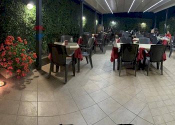 Terrazza - Locale Commerciale Via Santa Maria la Stella
 
9, Aci Sant'Antonio - foto 46
