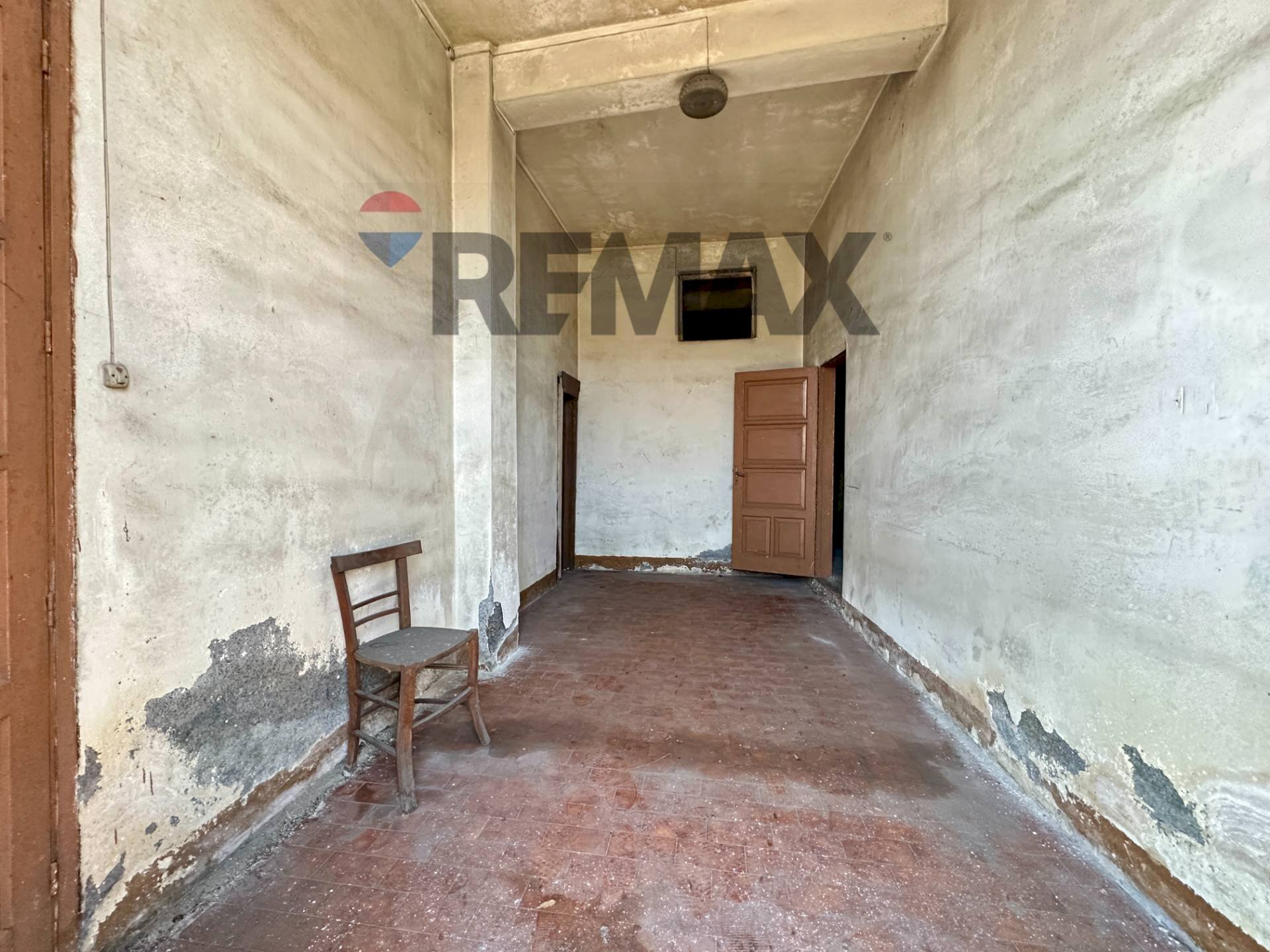 Hall / corridoio - Casa indipendente via poggio felice
 
101, Zafferana Etnea - foto 3