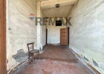 Hall / corridoio - Casa indipendente via poggio felice
 
101, Zafferana Etnea - foto 3